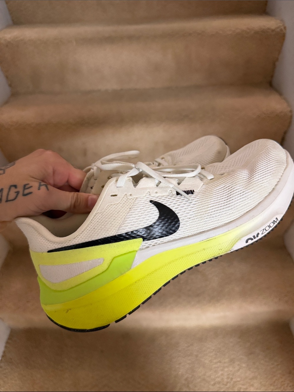 Nike Structure 25 running shoe